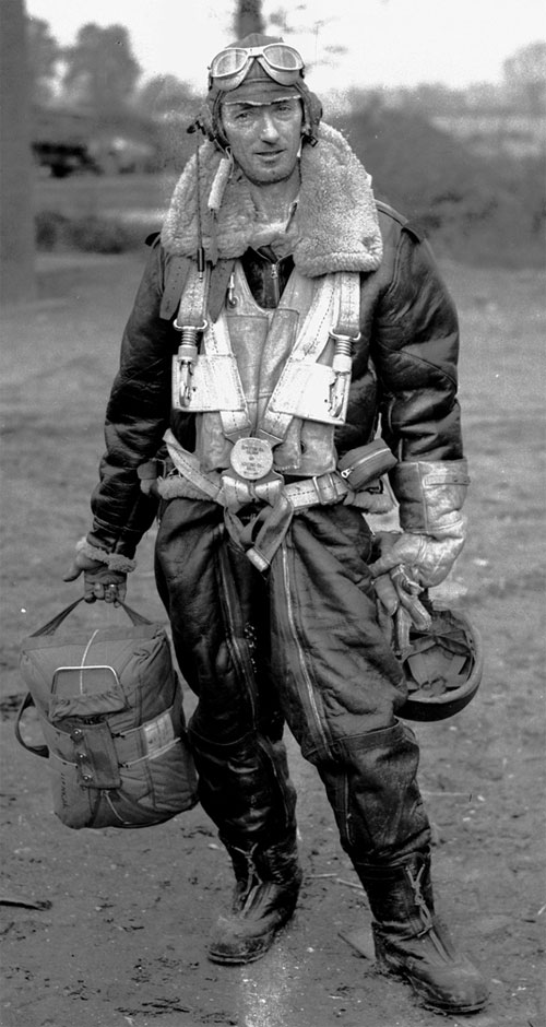 Ronald O'Neal, World War 2, 4th Combat Cameraman